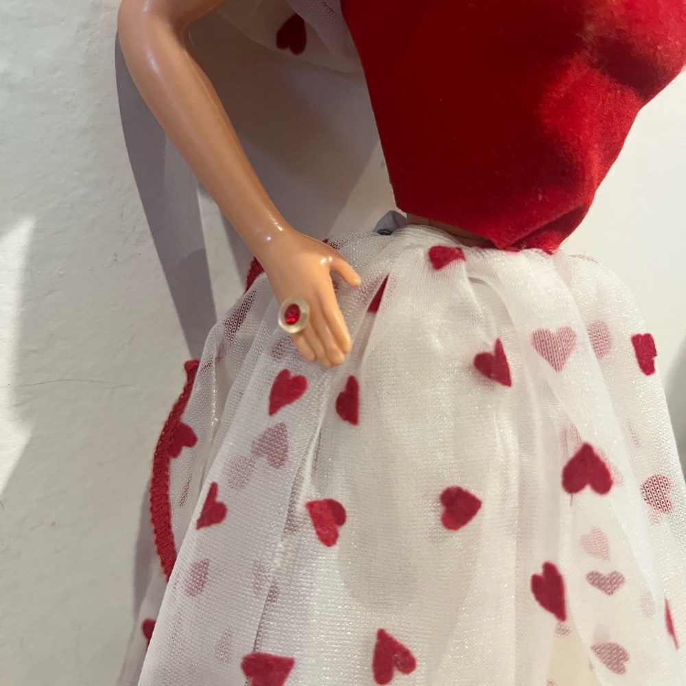 Mattel Barbie “loving you” VTG heart dress 1966 love Barbie doll EUC no box - Picture 4 of 6